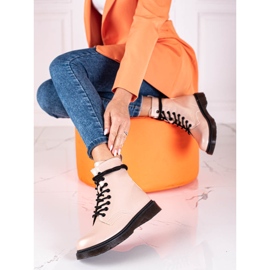 Naisten beigenväriset Shelovet-saappaat, joissa on metallinen kiilto 1