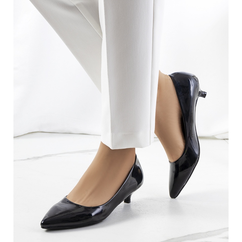 BM Mustat Colorado pumput 1