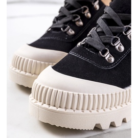 Mustat naisten kengät 2