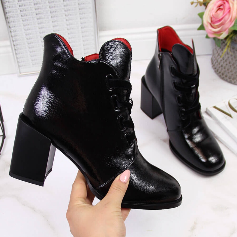 Mustat Filippo-lakatut naisten saappaat koristeellisella kantapäällä 2