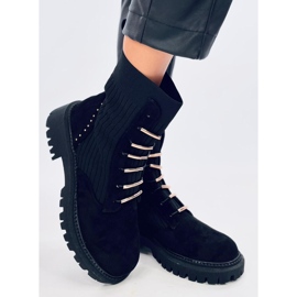 Työntekijät, joissa sukkapäällinen Rio Black musta 1