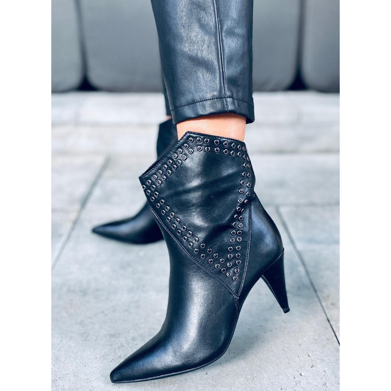 Girme Mustat korkokengät 1