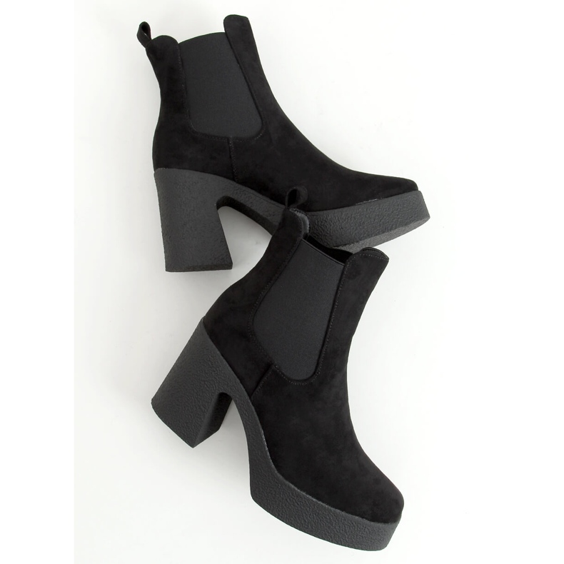 Saappaat kumikorkossa Amelda Black musta 1