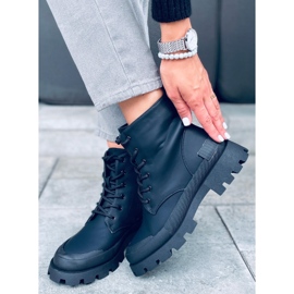 Arlen Black vaelluskengät musta 1