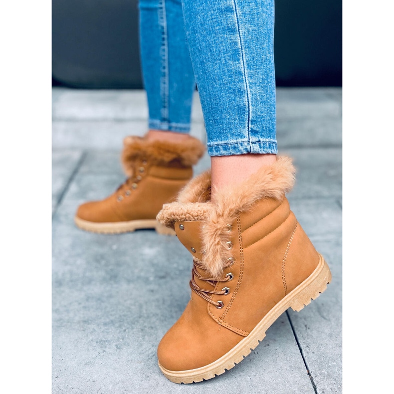 Naisten puusaappaat Well Camel ruskea 1