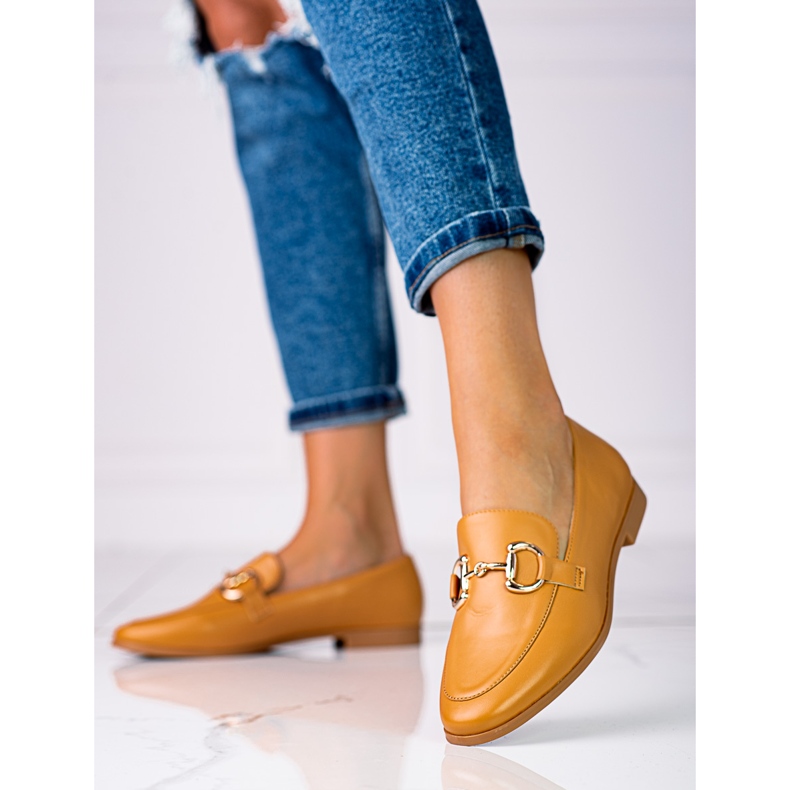 Tyylikkäät naisten Shelovetin ruskeat loaferit matalakorkoisilla koroilla 1