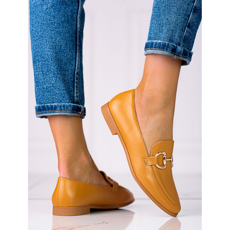 Tyylikkäät naisten Shelovetin ruskeat loaferit matalakorkoisilla koroilla 2