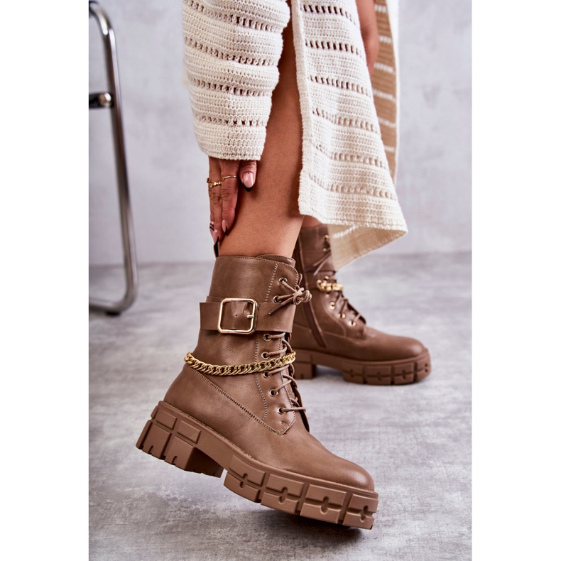 PG1 Muodikkaat Workers-saappaat ruskealla Solesso-ketjulla 2