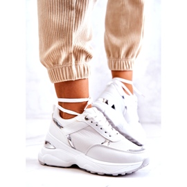 PG1 Naisten kiiltävät urheilukengät kiilalla, valkoinen aktiviteetti 3