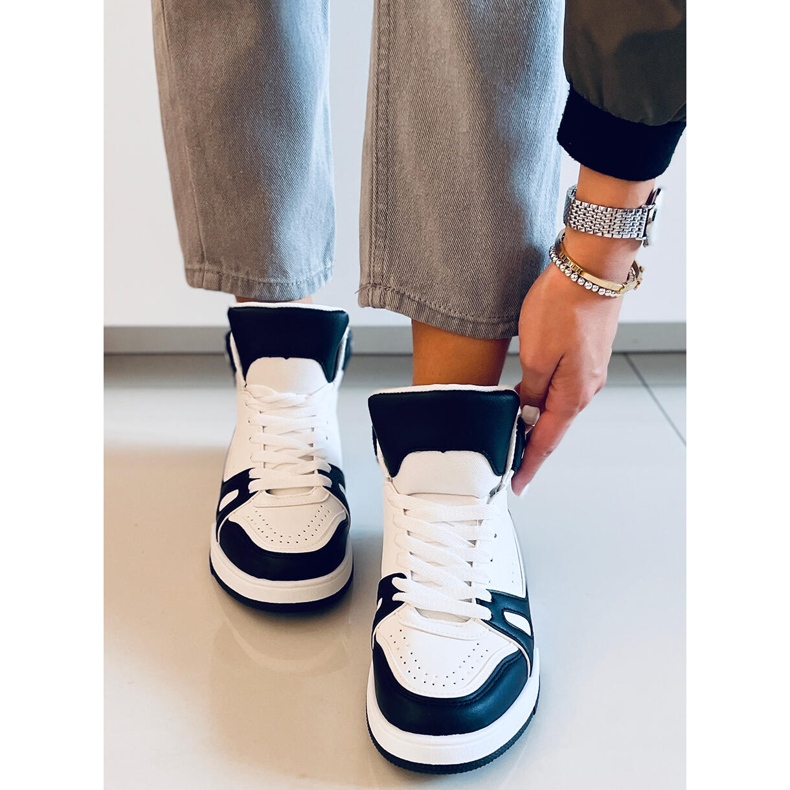 PA1 Liam Black nilkkalenkkarit valkoinen musta 1