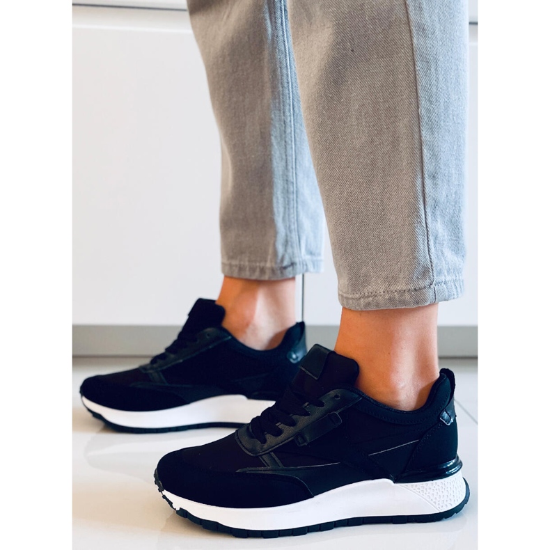 PA1 Nimue mustat tennarit 1