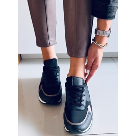 PA1 Midge Black naisten urheilukengät musta 2