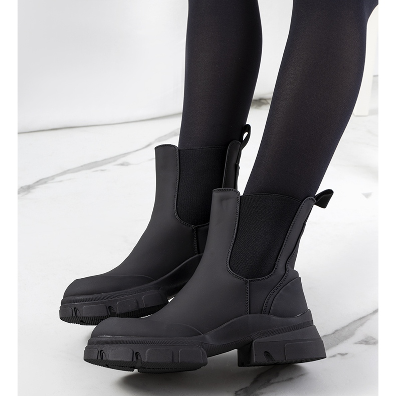 BM Carlos mustat saappaat 2