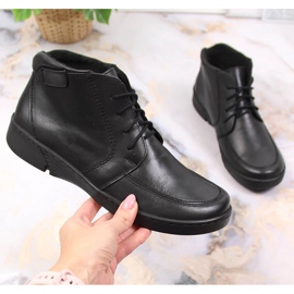 Łukbut Mukavat eristetty musta nahkasaappaat naisille Lukbut 675 1 Łukbut Mukavat eristetty musta nahkasaappaat naisille Lukbut 675 1