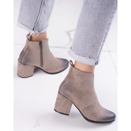 Naisten beige-nilkkurit, joissa Shelovet-resori 3