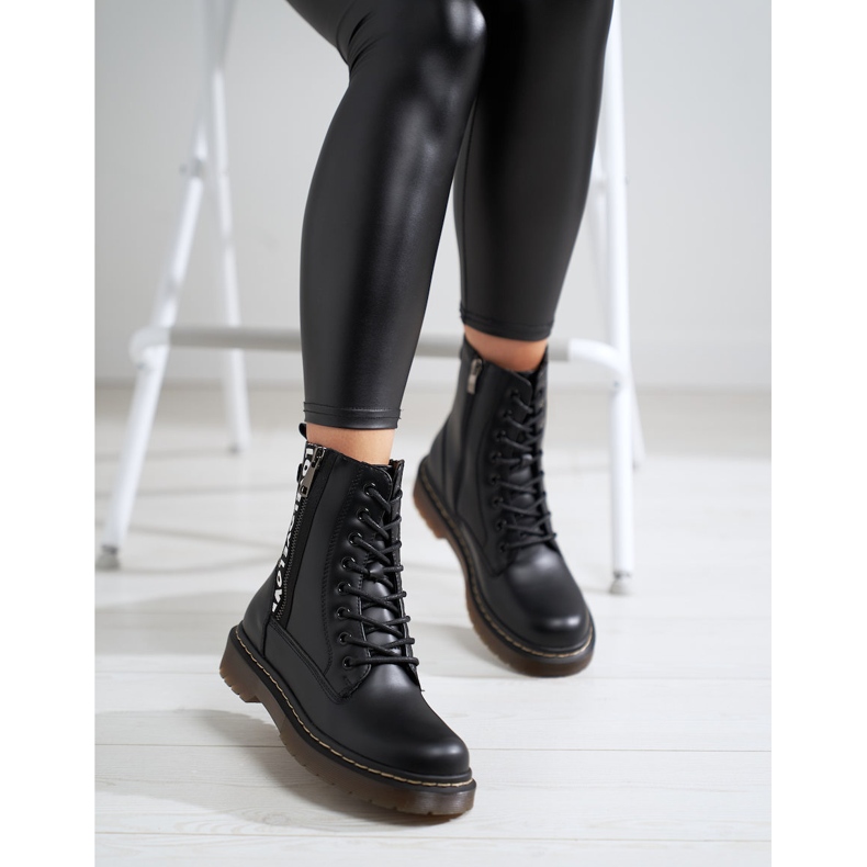 Mustat Shelovet naisten laukut 1