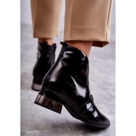 Nahkasaappaat tasakorkoisella Laura Messi 2268 mustalla 2