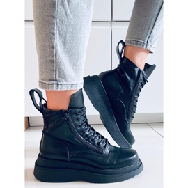 Edvin Black korkeapohjaiset nilkkurit musta 1