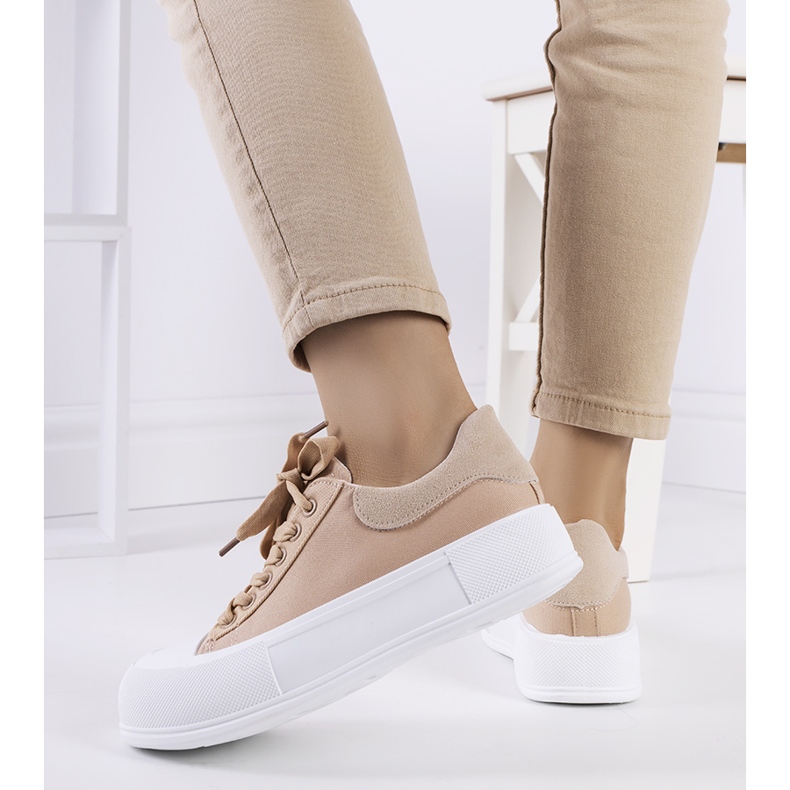 BM Ruskeat tennarit Kilkennyn alustalla 1