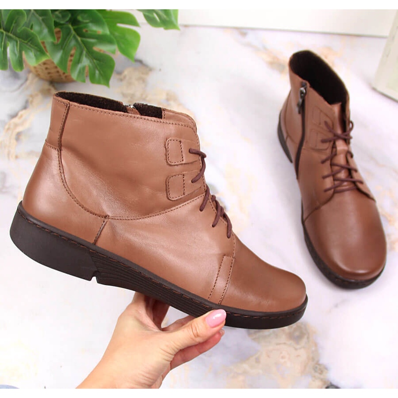 Mukavat ruskeat nahkasaappaat naisille Łukbut LUK1816B 1