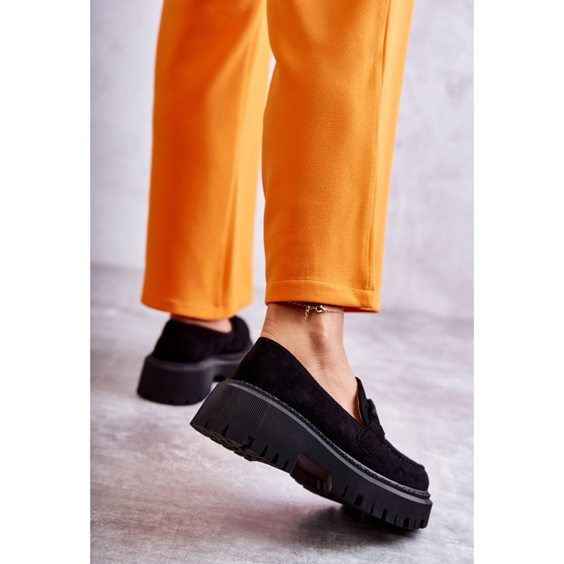 FB2 Naisten Brogues Suede mustalla Leeza-koristeella 2