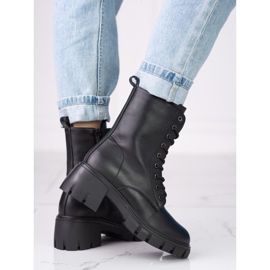 Klassiset mustat Shelovet-nauhasaappaat korkokengillä 1