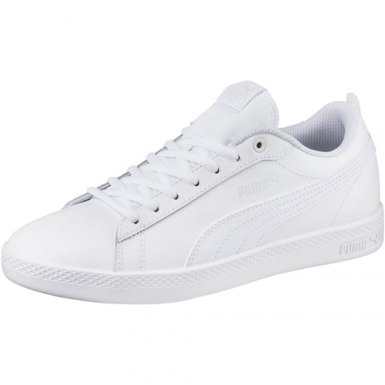 Puma Smash Wns v2 LW 365208 04 valkoinen 2