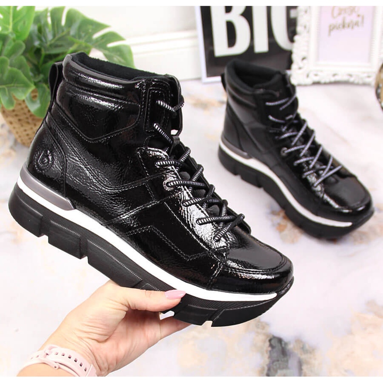 Mustat Bugatti naisten alustalenkkarit 1