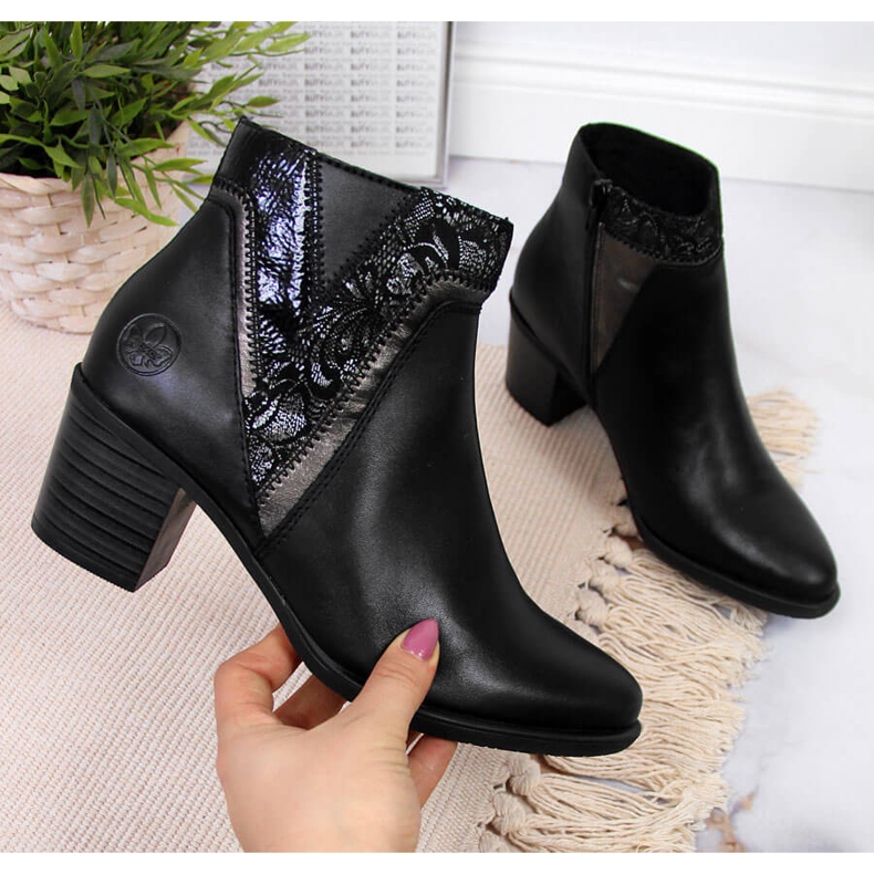 Naisten nahkasaappaat pylvään musta Rieker Y2063-00 1