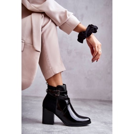 PL4 Muodikkaat lakatut saappaat La.Fi 260037B-LA Musta 1