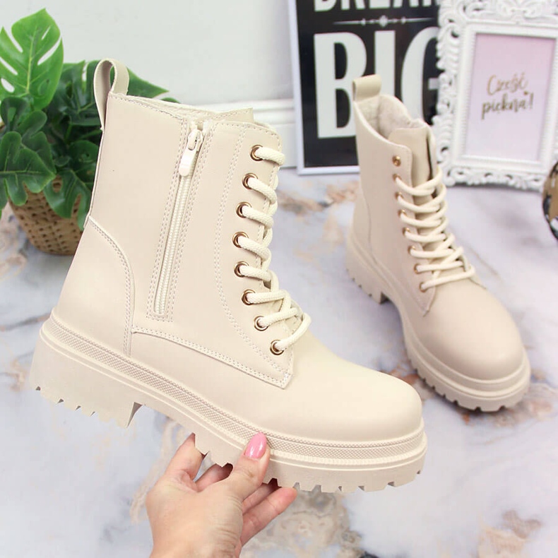 Naisten beigenväriset lämpimät saappaat eVento 1