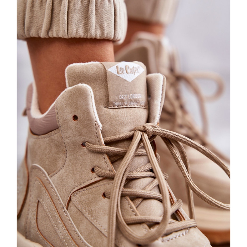 Retkeilykengät Lee Cooper LCJ-22-44-1352L Beige alustalla 2