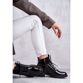 Vinceza Lakatut mustat lämpimät nauhalliset saappaat Cathrine 1