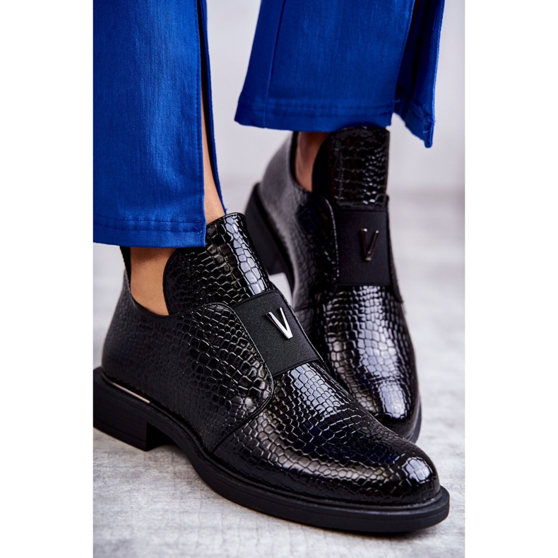 Vinceza Lakatut saappaat, joissa leikkaukset tasaisella kantapäällä Black Eunice musta 2