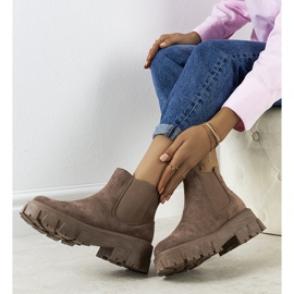 Moocan ruskeat naisten saappaat 2