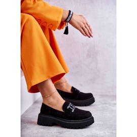 Naisten mokkanahkakengät mustalla koristeella 3