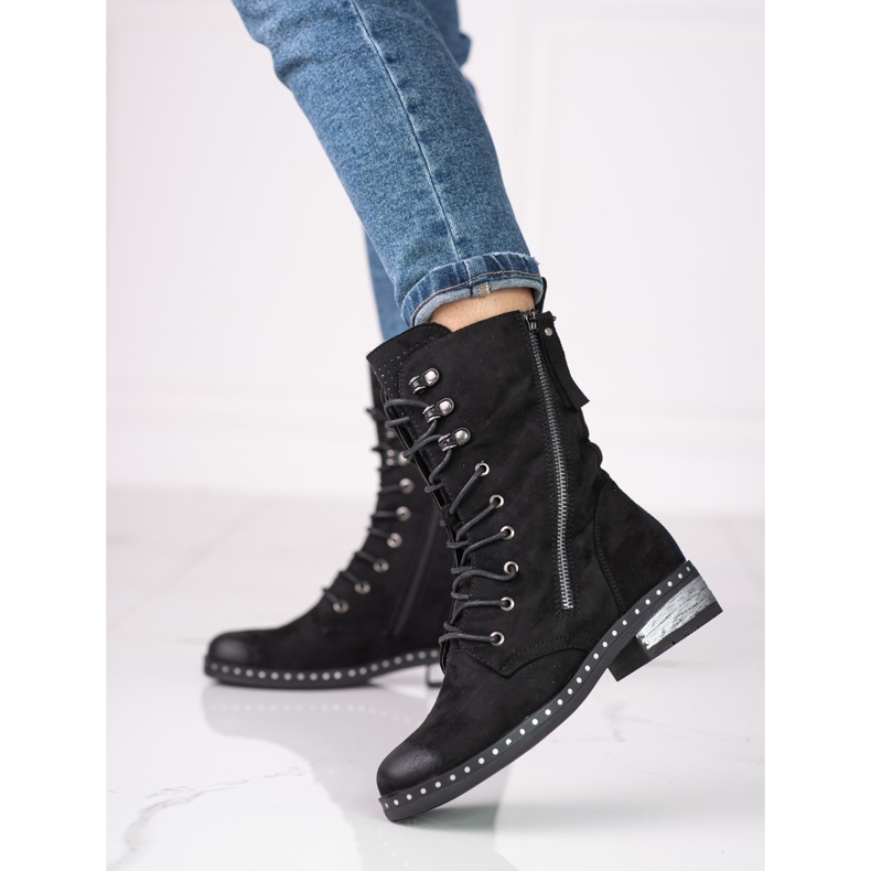 S. Barskin mustat naistyöläiset 1