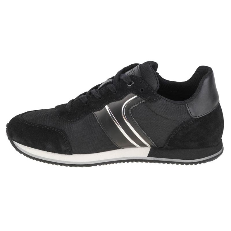 Boss Trainers J29282-09B musta 1