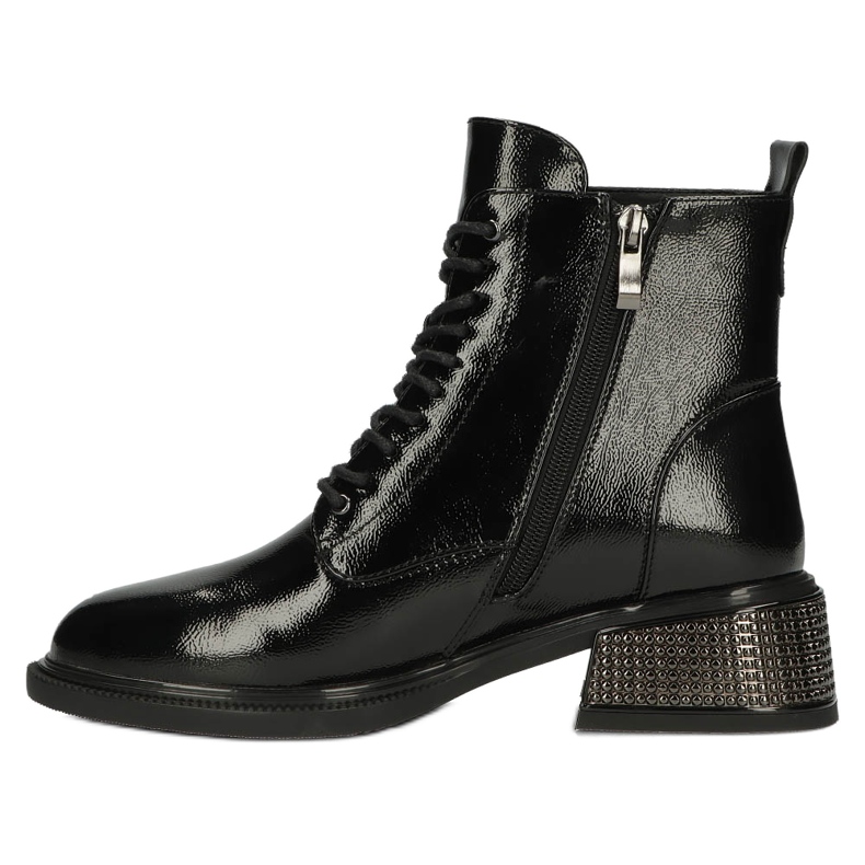 Patenttieristetyt saappaat, joissa koristeeristetyt kantapäät Filippo W PAW384 musta 2