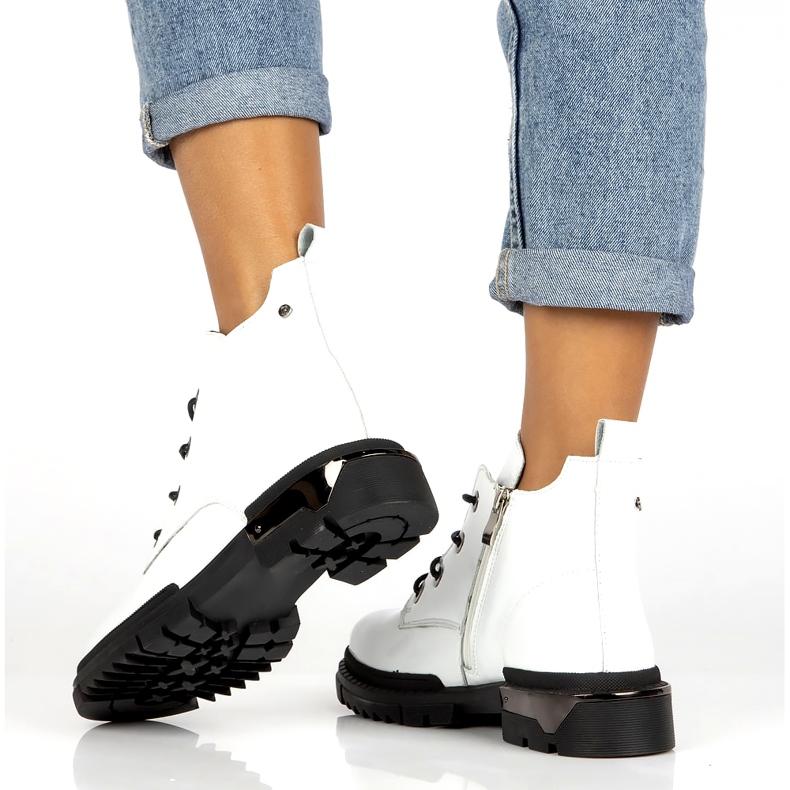 Filippo DBT4173 Eristetyt Patenttisaappaat, Valkoinen 5