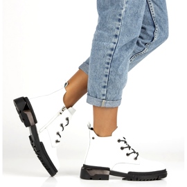 Filippo DBT4173 Eristetyt Patenttisaappaat, Valkoinen 2