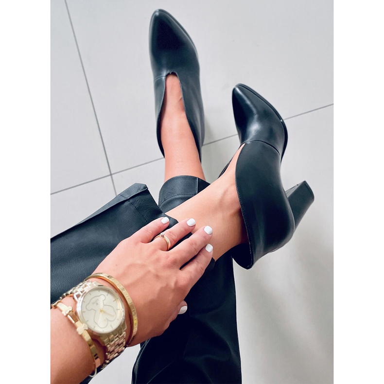 PA1 Leikkaa Doris Blackin korkokengät musta 2