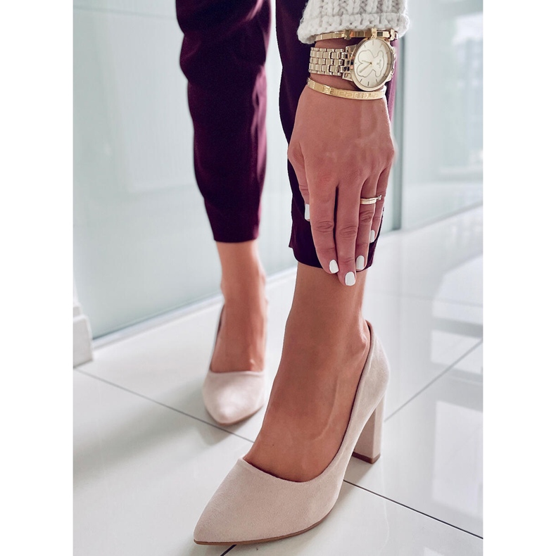 PA1 Pumput Ivonne Beige -postaukseen 1