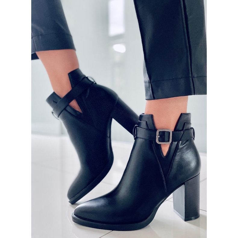 PA1 Selena Mustat korkokengät 1