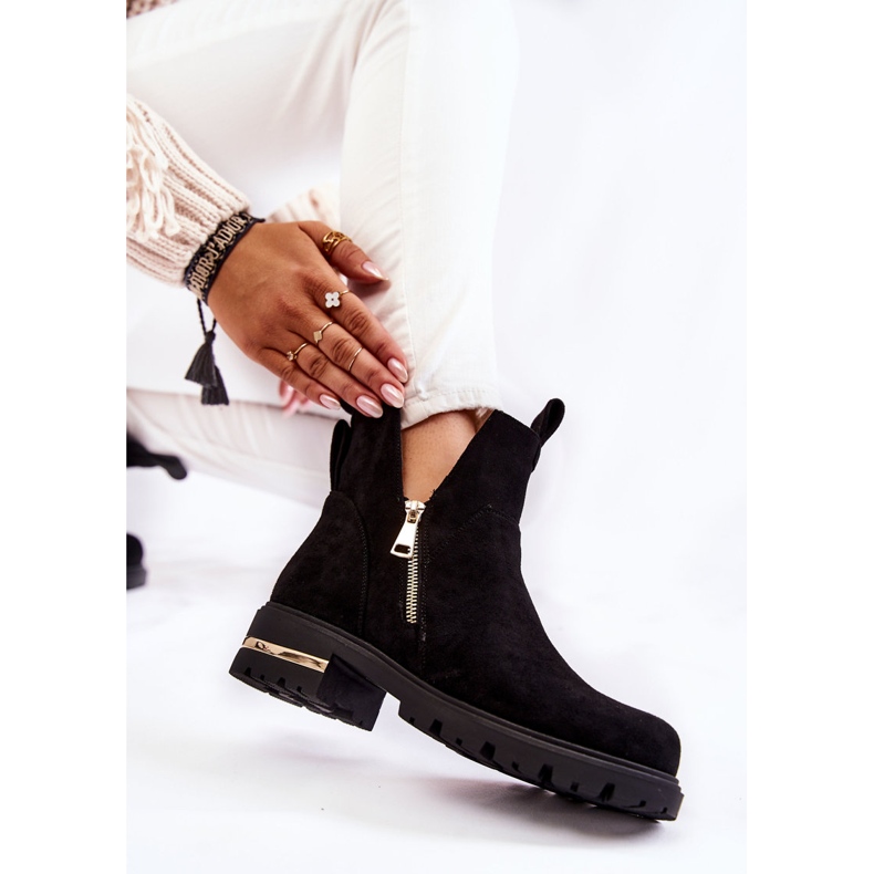 PG1 Mustat Klarissa mokkanahkaiset saappaat leikkauksilla 1