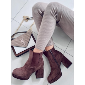 BM Ciara Brown leveäkorkoiset saappaat ruskea 2