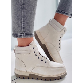 BM Eristetyt saappaat Germano Beige 2