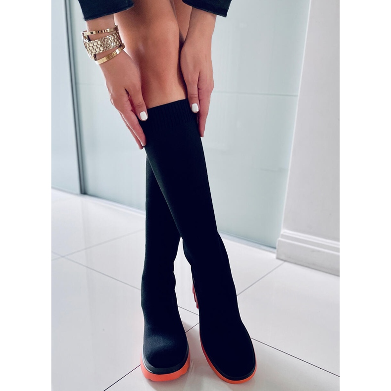 PA1 Duff Orange sukkapäällinen musta oranssi 2