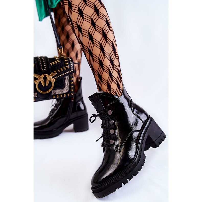 Vinceza Lakatut lämpimät nauhasaappaat mustat Ragnhild 2