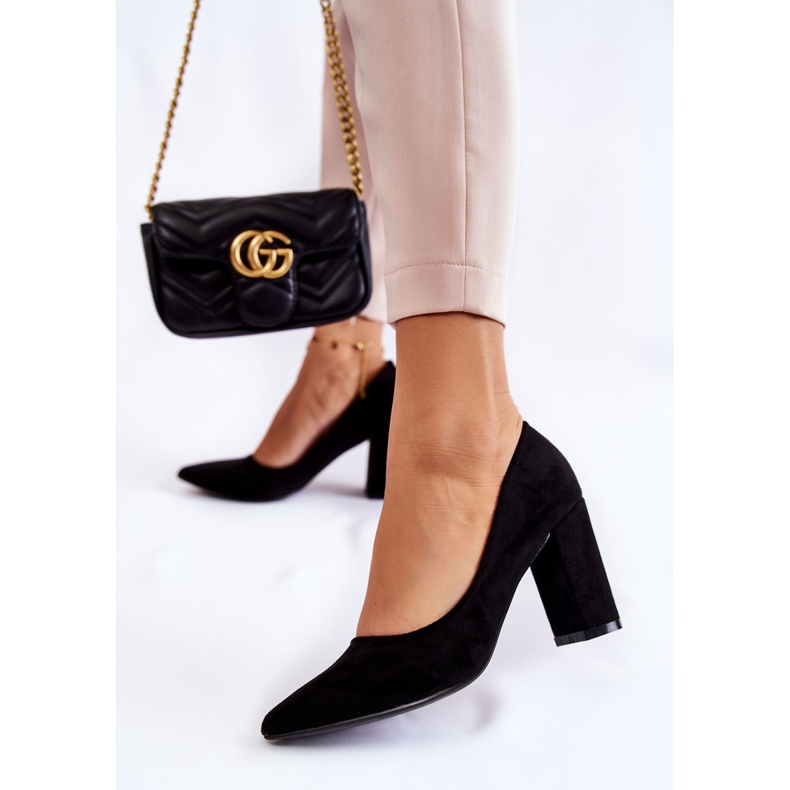 PS1 Klassiset mokkanahkapumput mustalla kendra-korolla 1